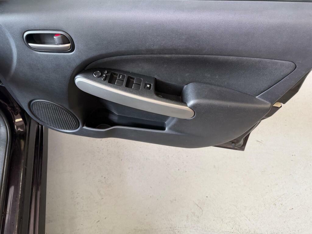 Mazda 2 1.5 Sport Hatchback Euro 5 102 Grey #29
