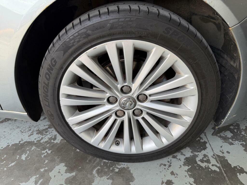 Vauxhall Insignia 1.6 Tech Line Cdti Ecoflex Ss 134 Bhp Grey #46