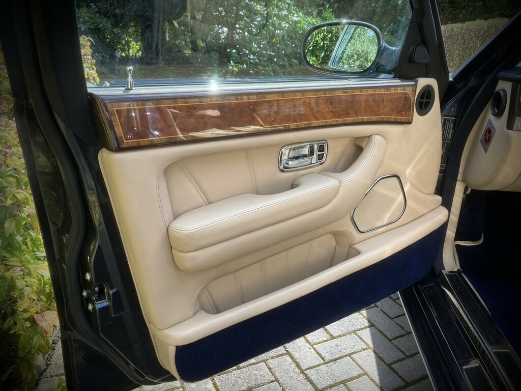 Rolls-Royce Silver Seraph 5.4 4dr Silver #21
