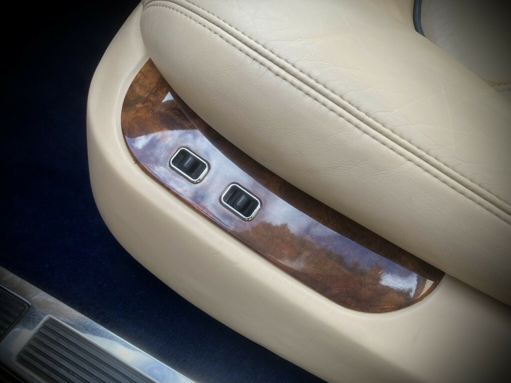 Rolls-Royce Silver Seraph 5.4 4dr Silver #17