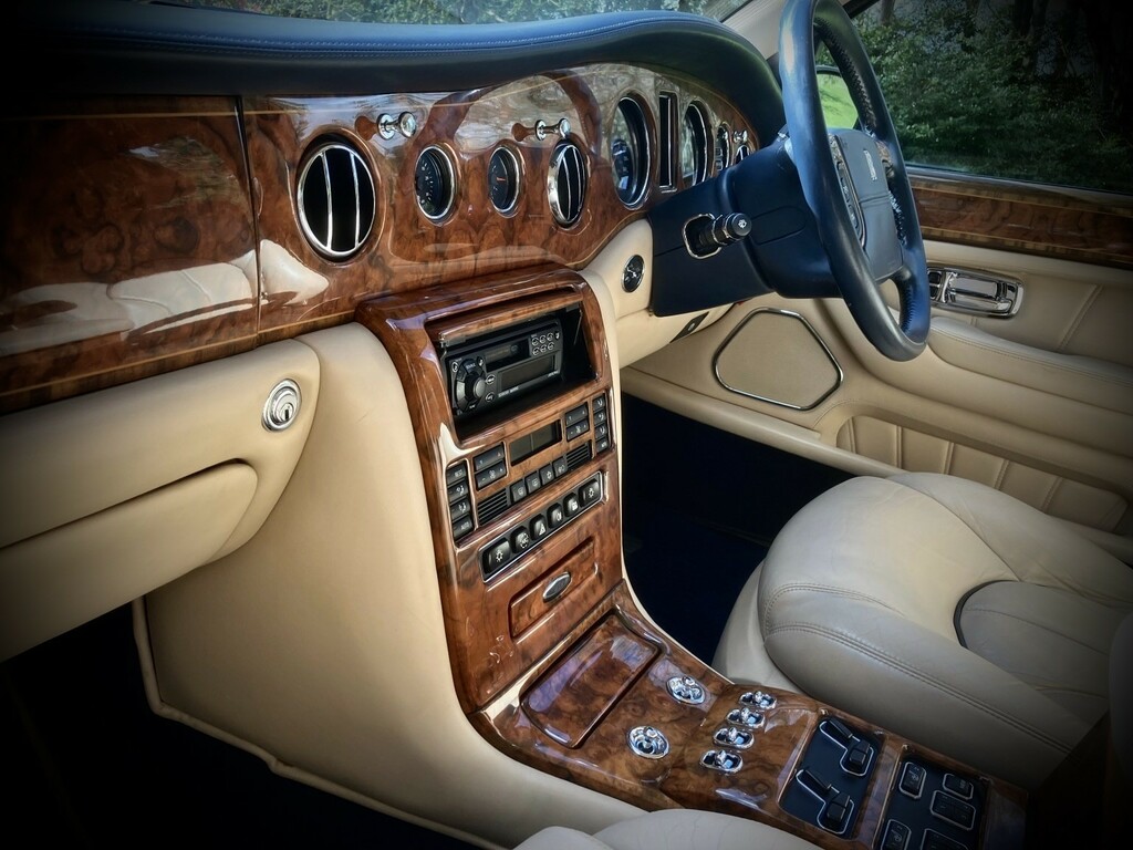 Rolls-Royce Silver Seraph 5.4 4dr Silver #25