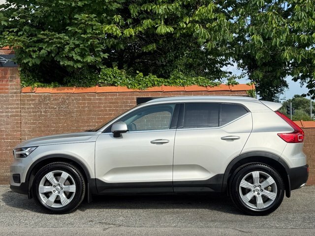 Volvo XC40 2.0 T4 Inscription Suv Awd Euro 6 SP19ZRG Gold #4