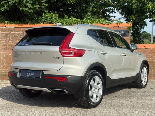 Volvo XC40 2.0 T4 Inscription Suv Awd Euro 6 SP19ZRG Gold #5