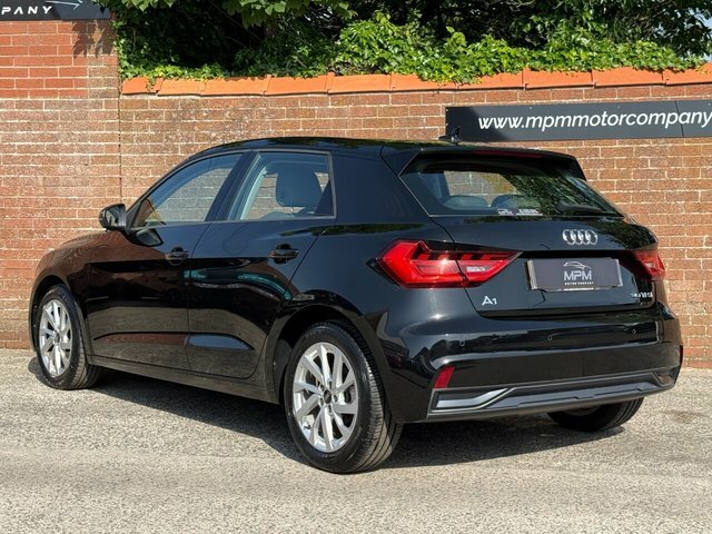 Audi A1 1.0 Tfsi 30 Sport Sportback Euro NL70WYA Black #6