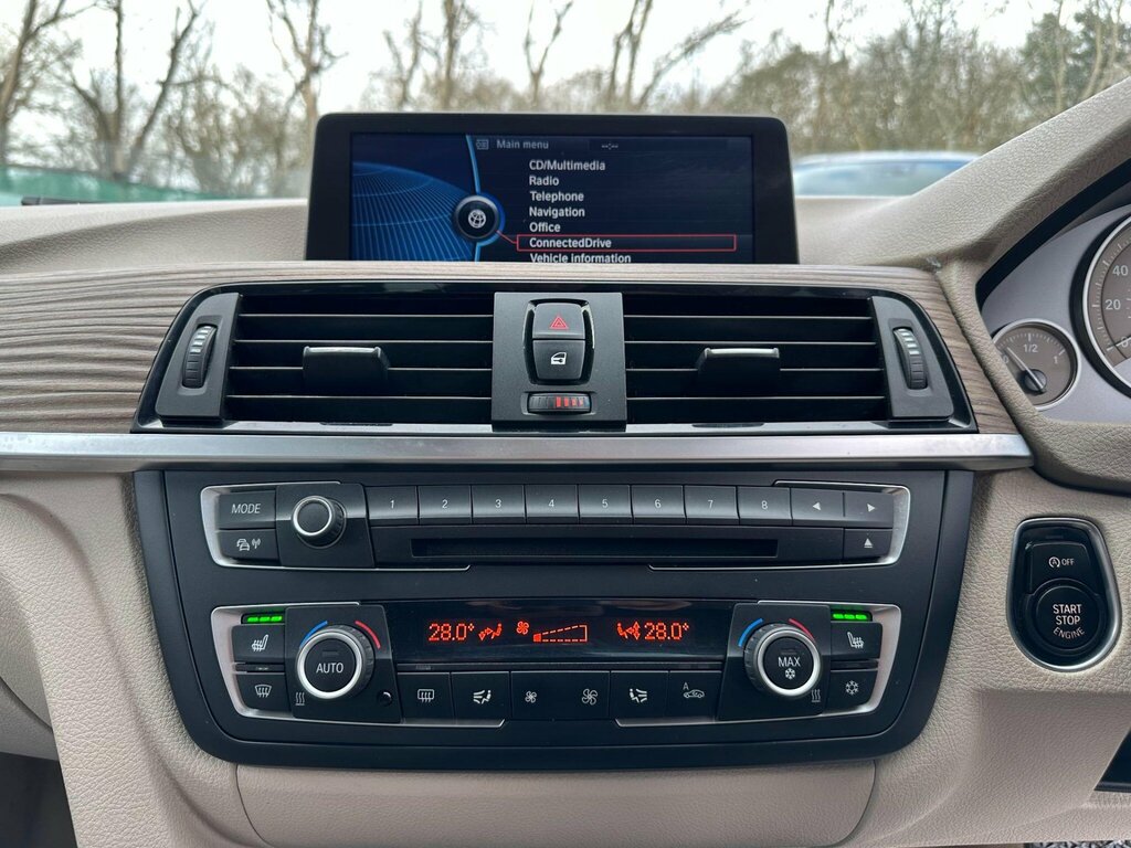 BMW 3 Series 320D Modern  #18