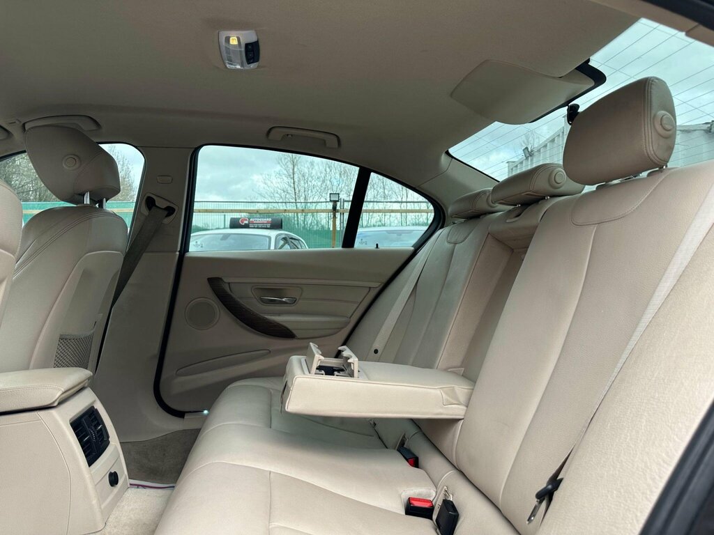 BMW 3 Series 320D Modern  #59