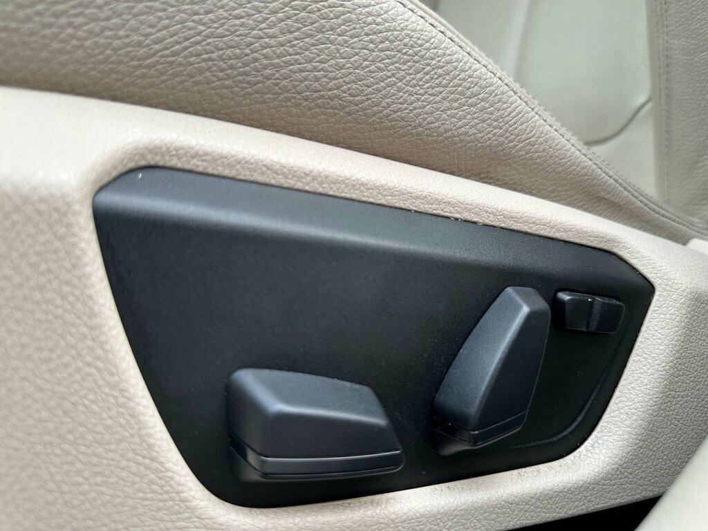 BMW 3 Series 320D Modern  #43