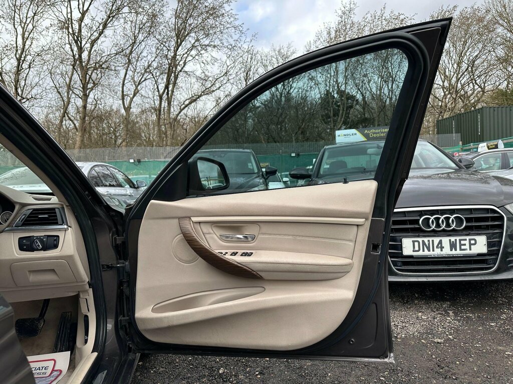 BMW 3 Series 320D Modern  #36