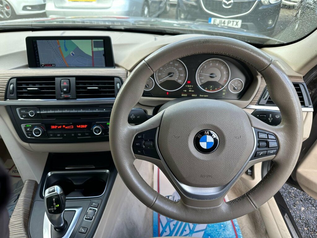 BMW 3 Series 320D Modern  #10