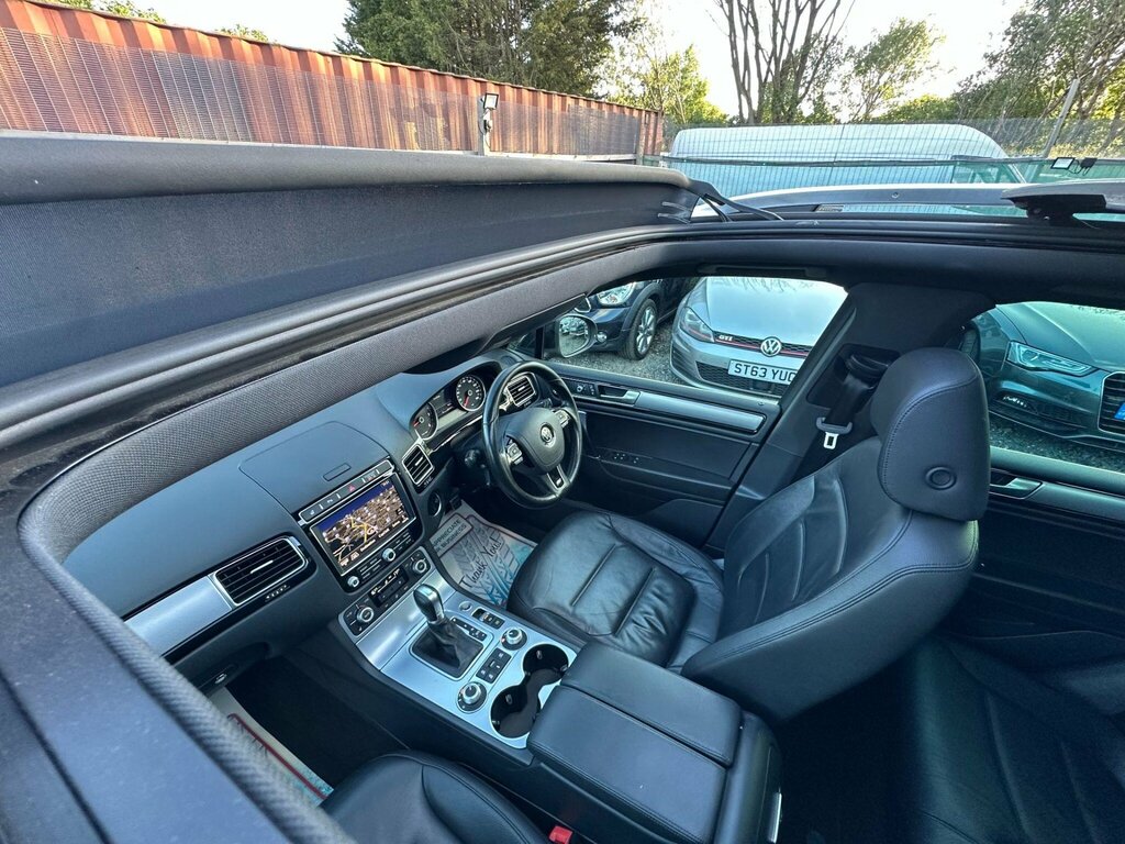 Volkswagen Touareg 3.0 Tdi V6 Bluemotion Tech R-line Tiptronic 4Wd Eu DF65YON Black #2