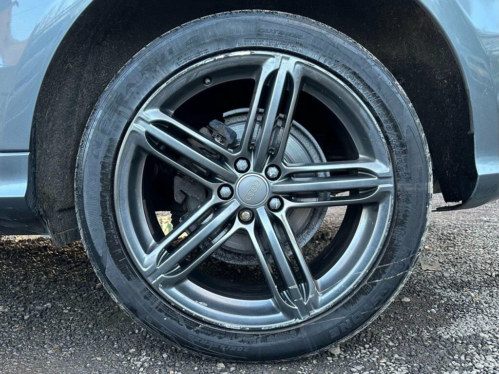 Audi Q5 S Quattro Tip Red #10