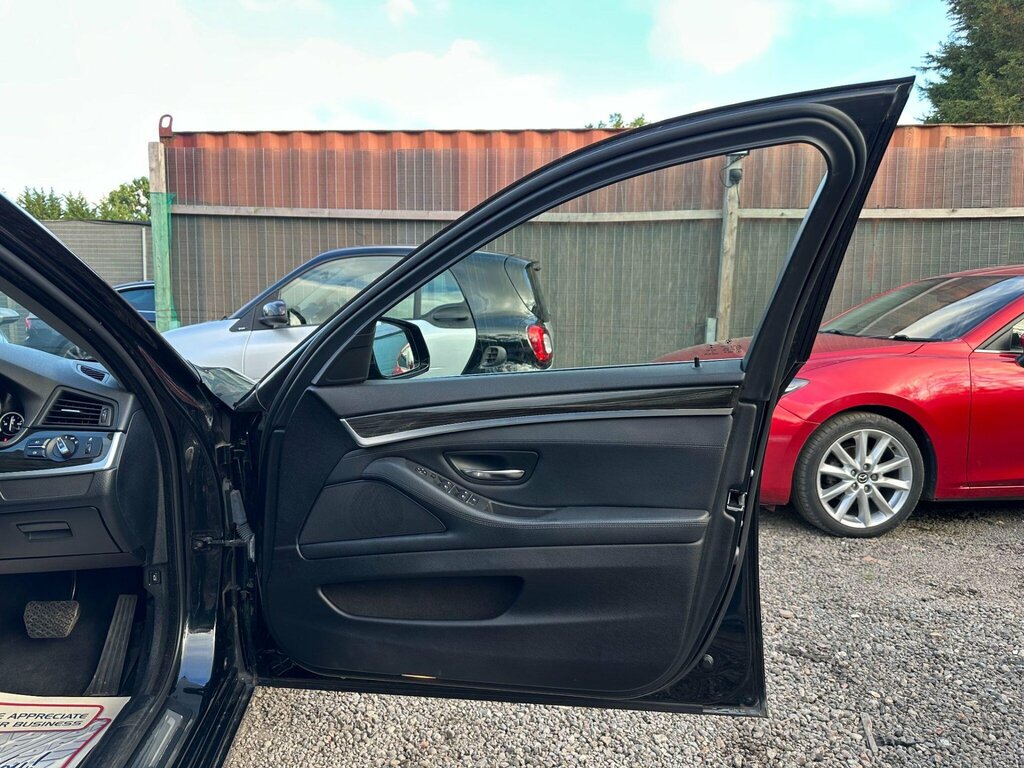 BMW 5 Series Grey #32