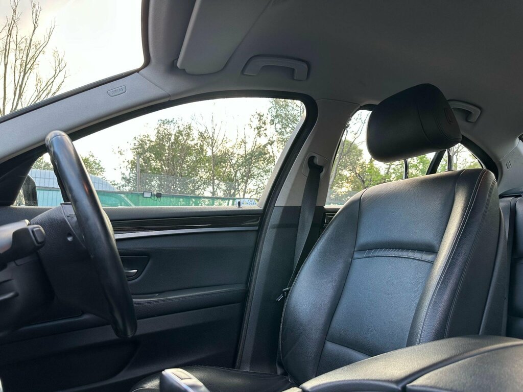 BMW 5 Series Grey #36