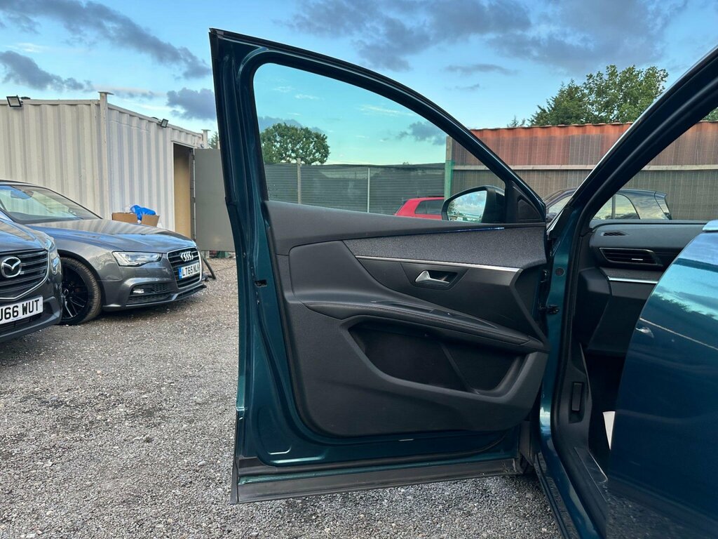 Peugeot 5008  Grey #46