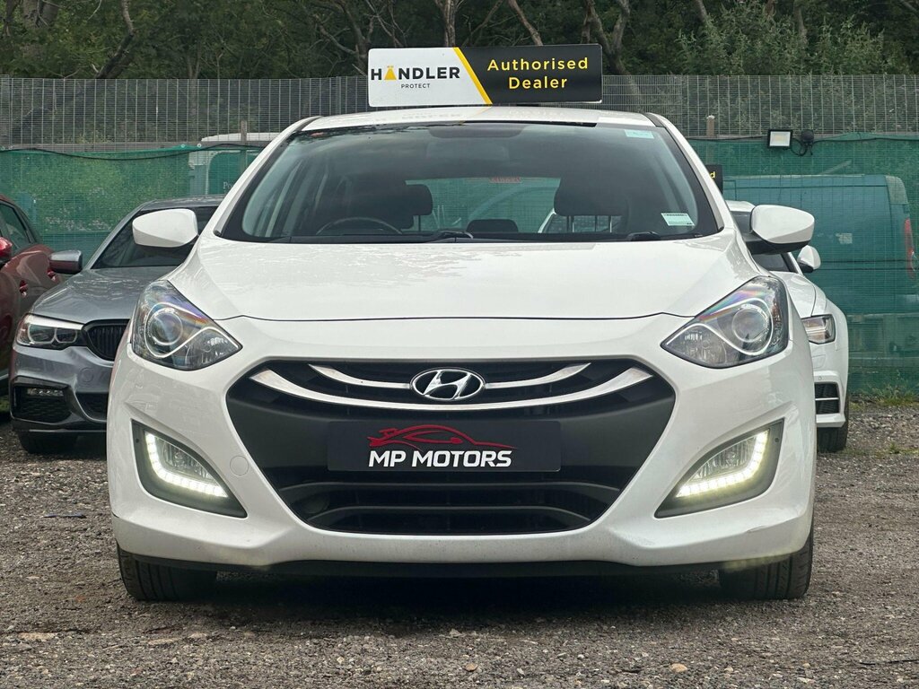 Hyundai I30 1.4 Crdi Active Euro 5 White #2