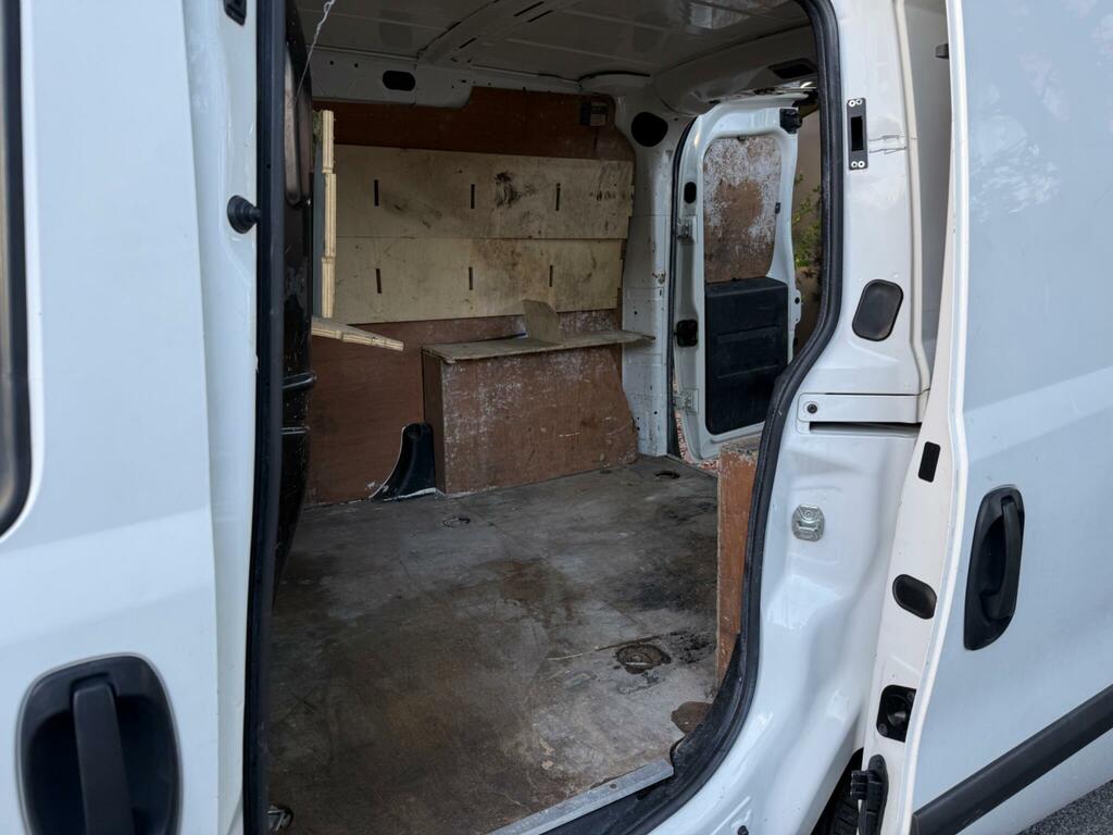 Vauxhall Combo 2000 1.3 Cdti 16V 95Ps H1 Van Euro 6 White #17