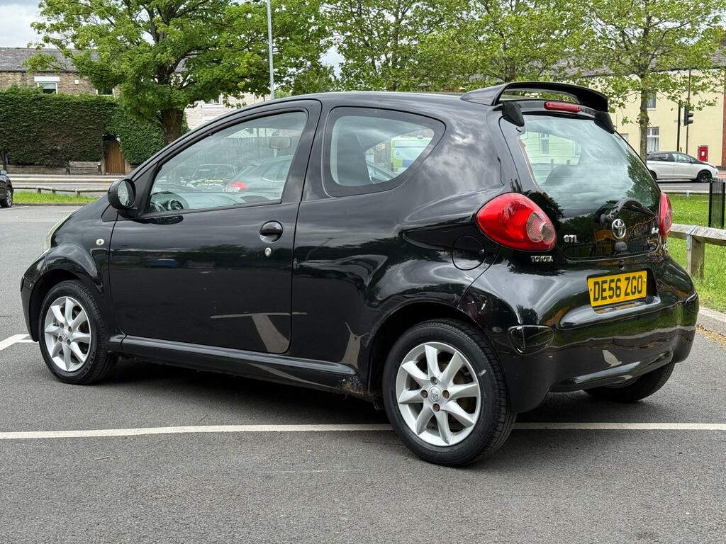 Toyota Aygo 1.0 Vvt-i Black Euro 4 Black #5