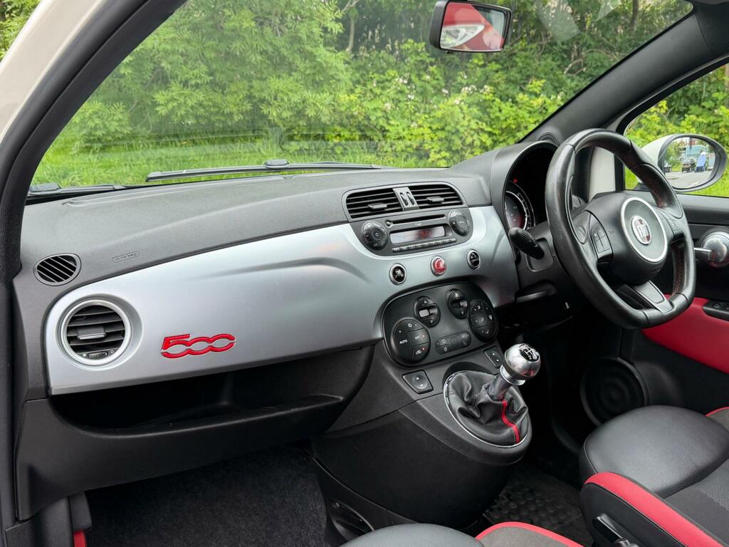 Fiat 500 1.2 Lounge Red #7