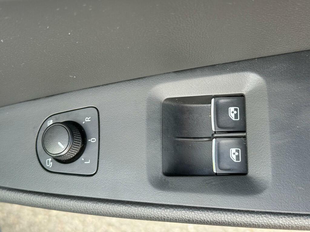 Seat Leon 1.6 Tdi Se Sport Tourer Euro 6 Ss Blue #16