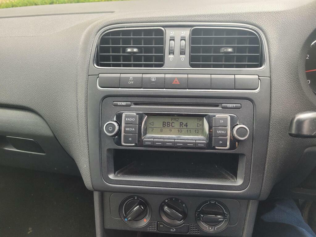 Volkswagen Polo Bluemotion Black #27
