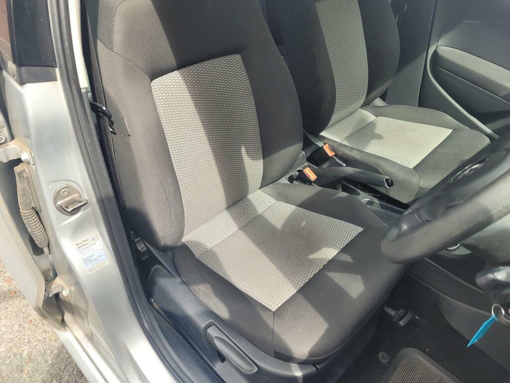 Volkswagen Polo Bluemotion Black #29