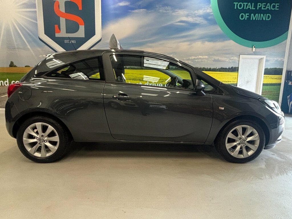 Vauxhall Corsa 1.4L Energy YE17GBF Grey #4