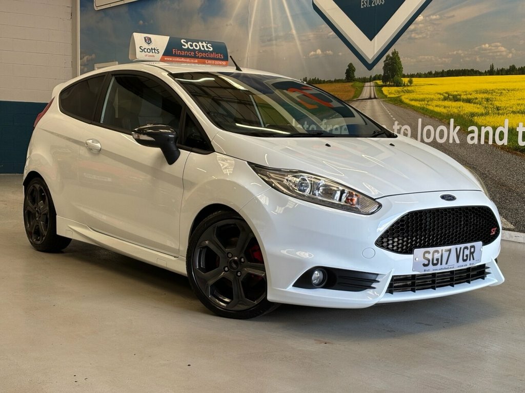 Ford Fiesta 1.6L St-3 SG17VGR White