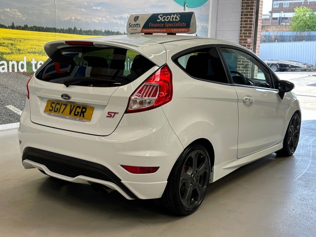 Ford Fiesta 1.6L St-3 SG17VGR White #5