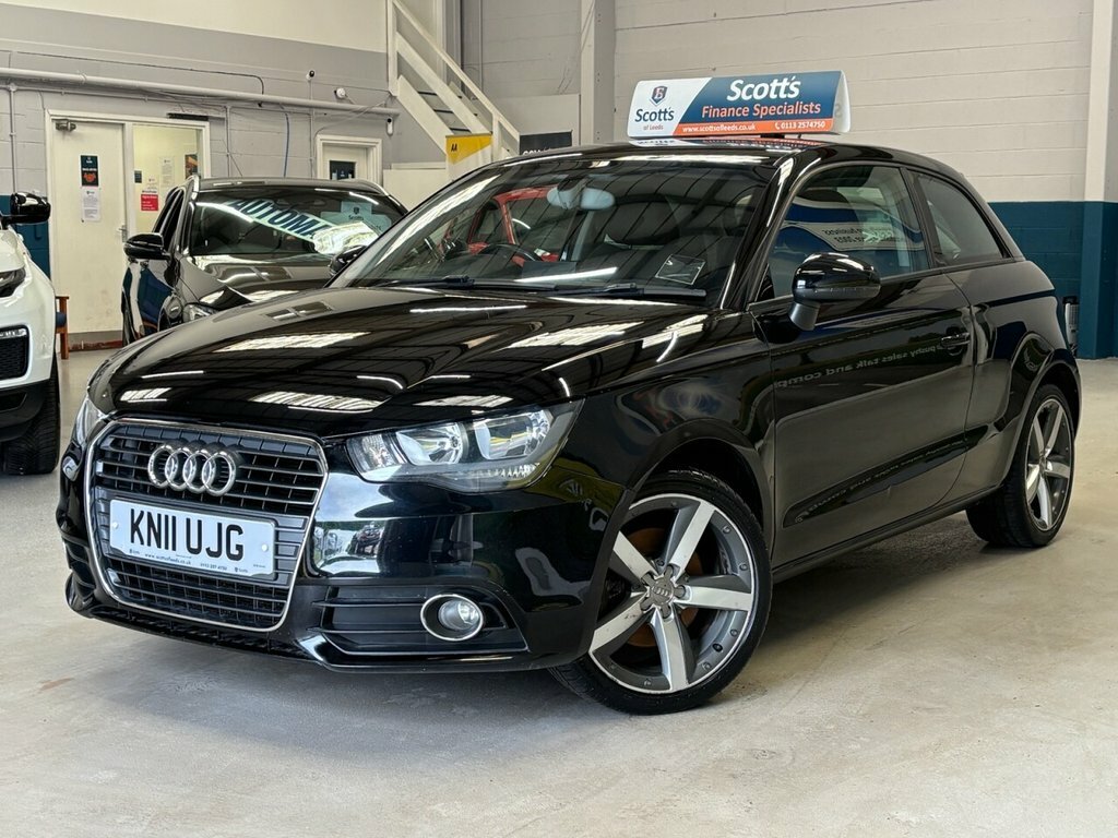 Audi A1 1.4L Sport Black #3