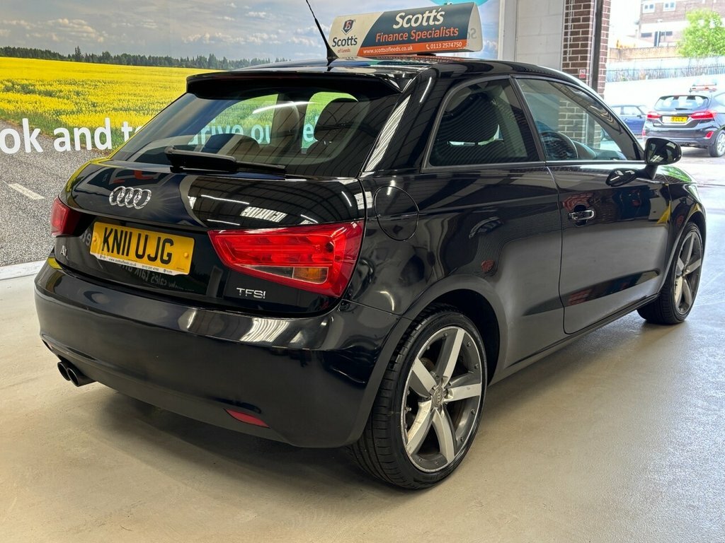 Audi A1 1.4L Sport Black #5