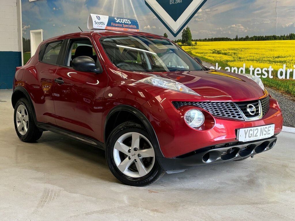 Nissan Juke 1.5L Visia Red