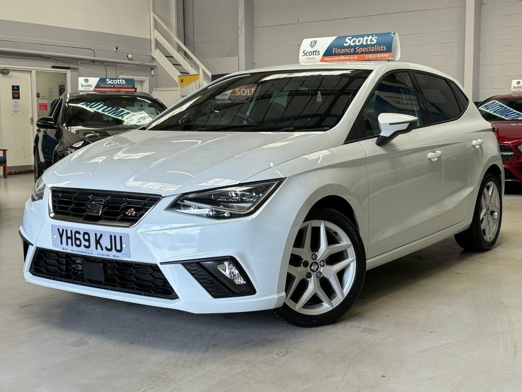 Seat Ibiza 1L Fr YH69KJU White #3