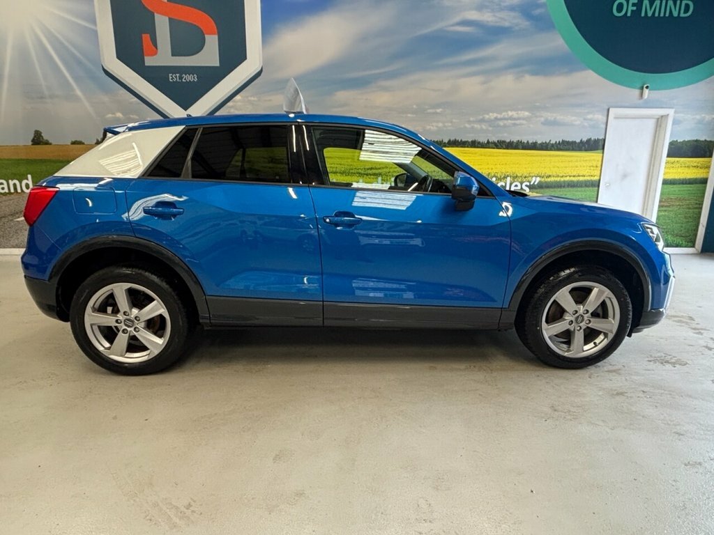 Audi Q2 1L Sport MJ17WUB Blue #4