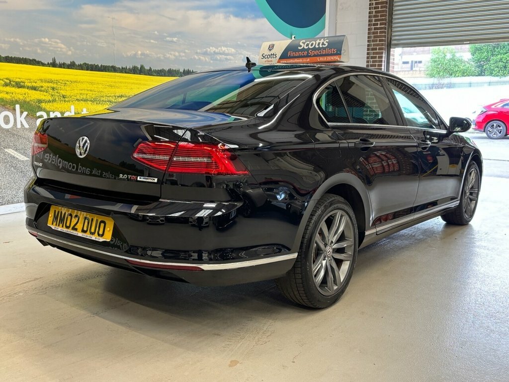 Volkswagen Passat 2L Gt Black #5