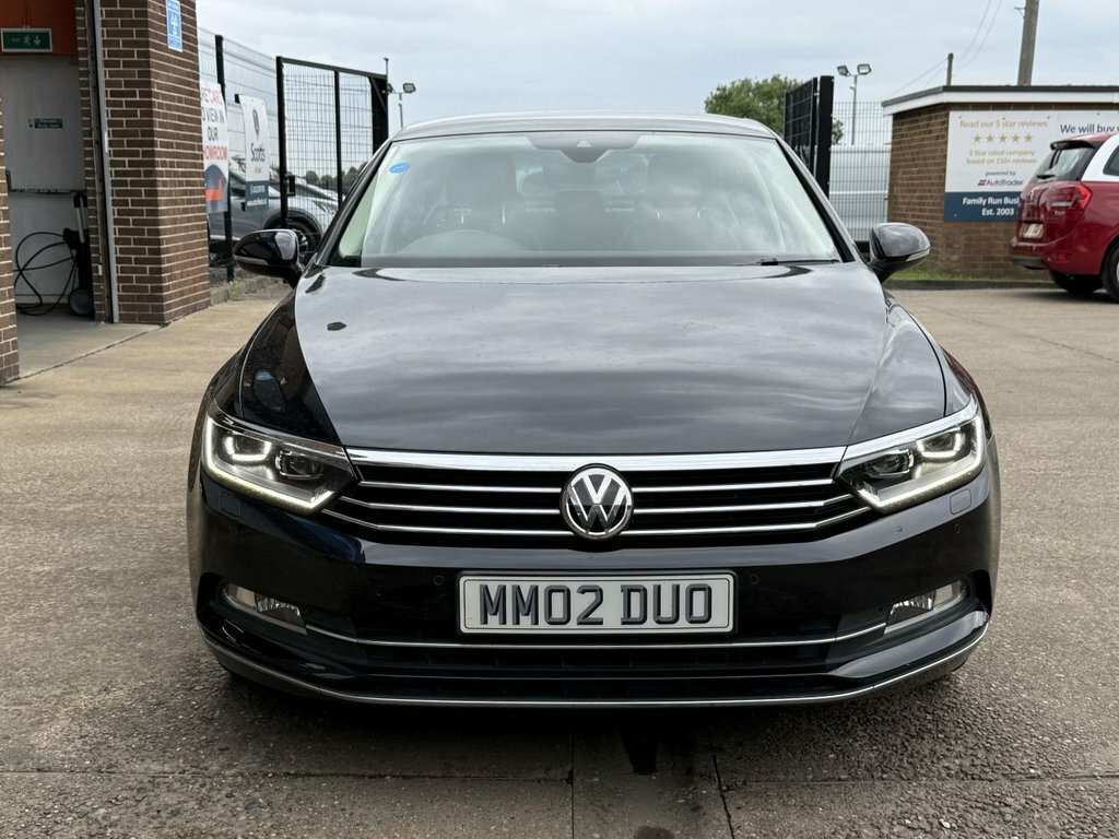 Volkswagen Passat 2L Gt Black #2