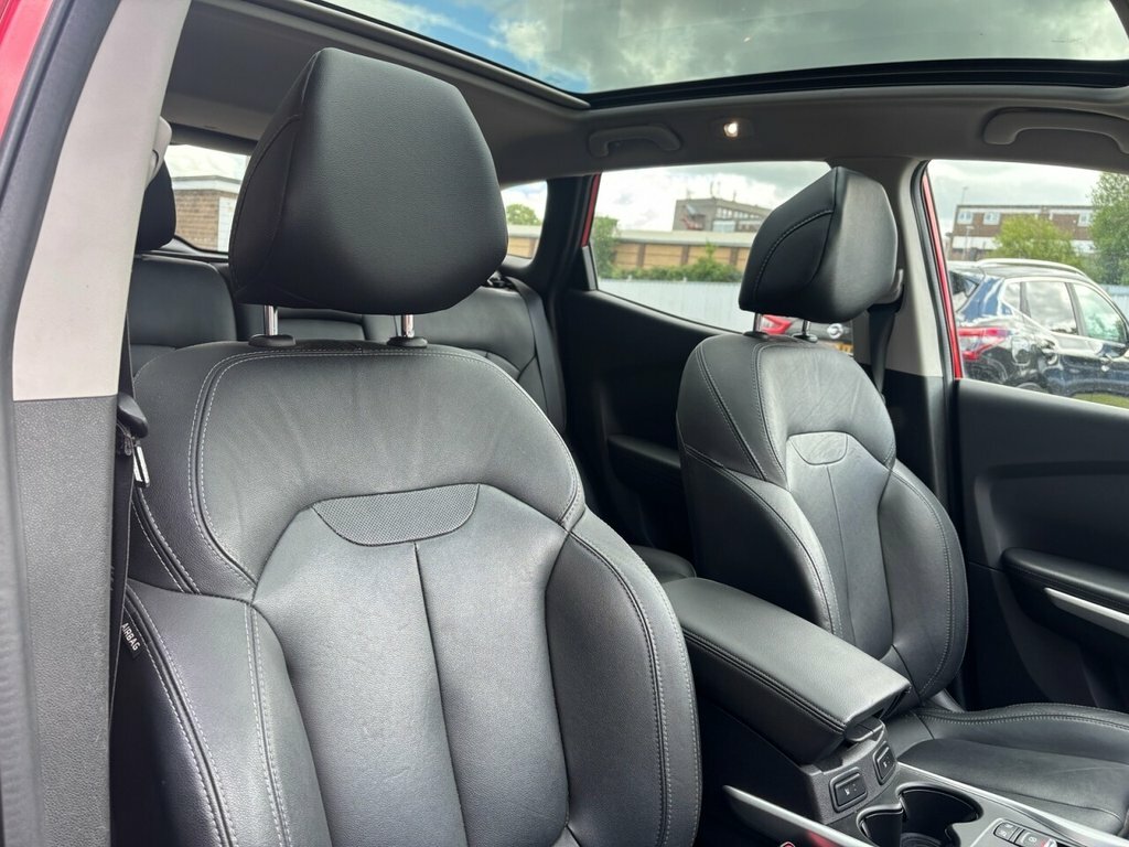 Renault Kadjar 1.3 Tce 160 Gt Line Red #11