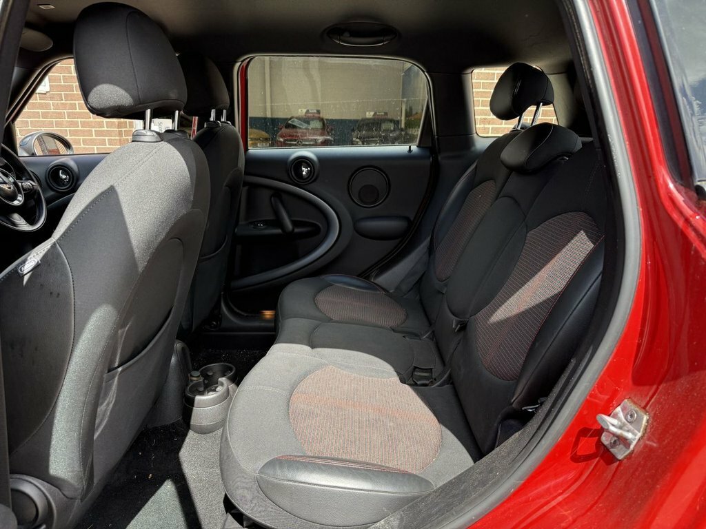 Mini Countryman 1.6 Cooper All4 Red #12