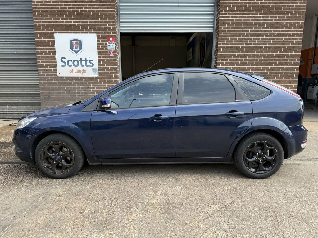 Ford Focus 1.6L Sport Blue #5