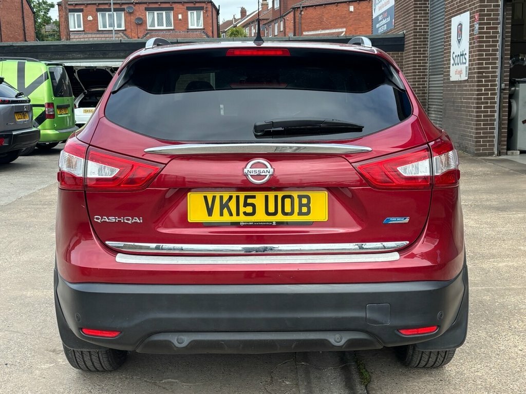 Nissan Qashqai 1.5L Tekna Red #6