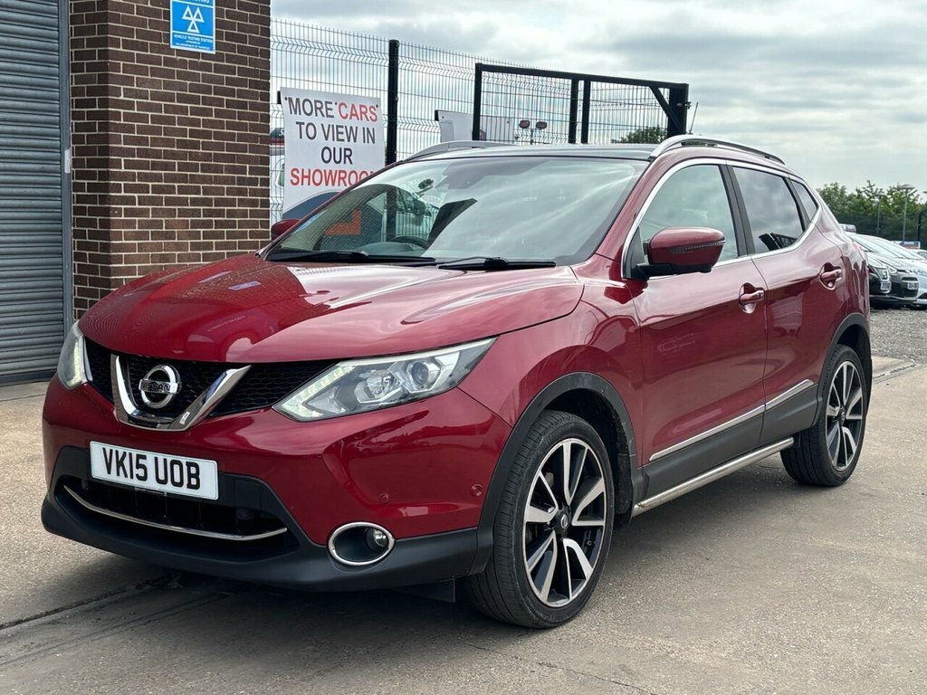 Nissan Qashqai 1.5L Tekna Red #3