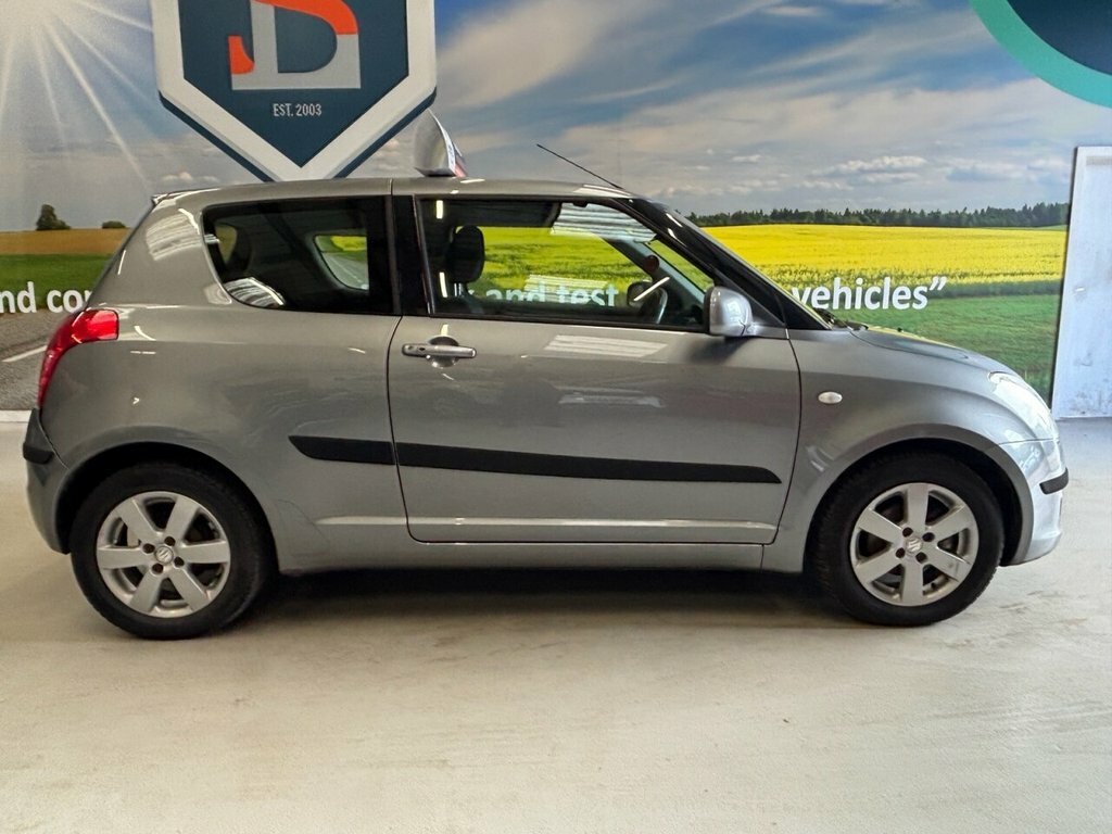 Suzuki Swift 1.5L Glx Grey #4
