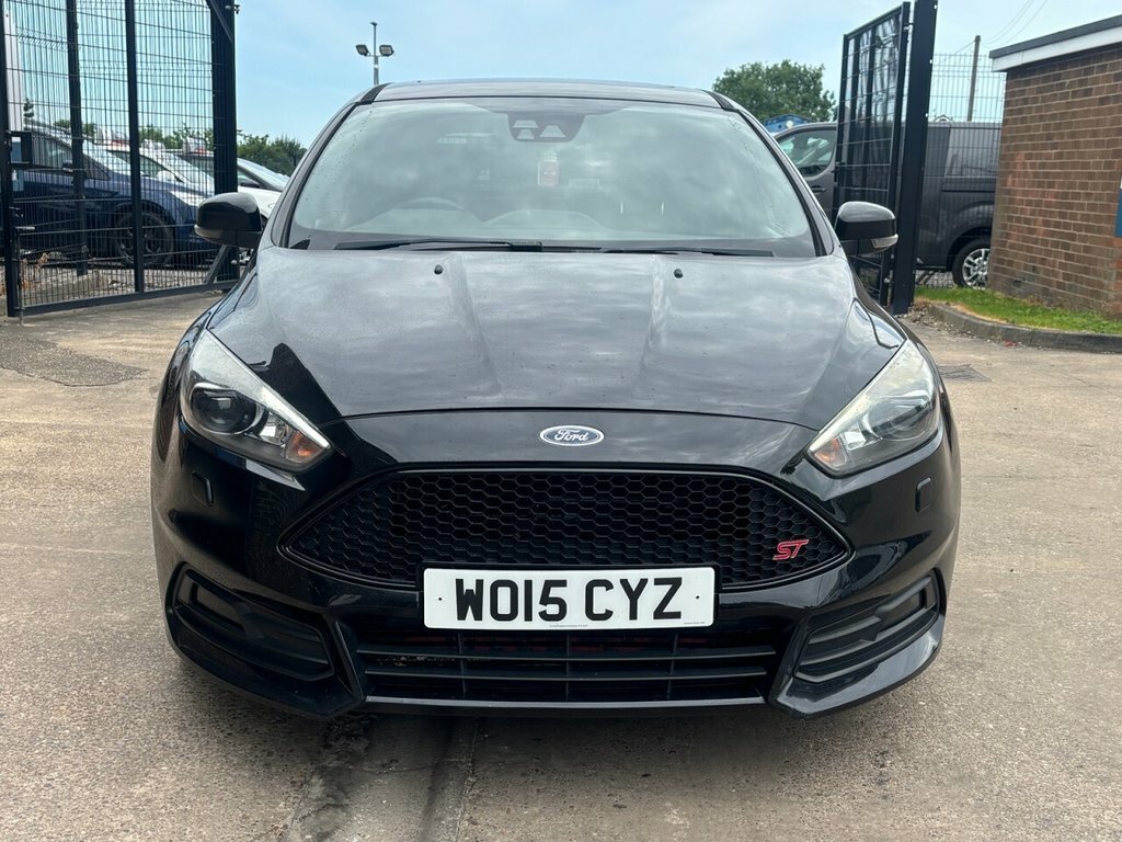 Ford Focus 1.0 Ecoboost 125 Titanium X White #2