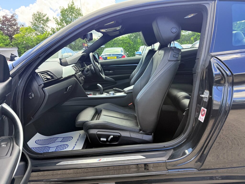 BMW 4 Series Gran Coupe Coupe Black #22