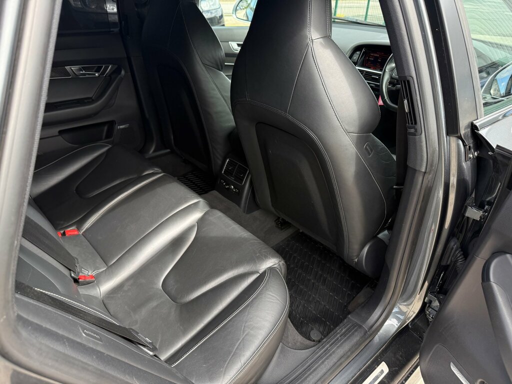Audi RS6 Avant 5.0 Tfsi V10 Estate Tiptronic Quattro E Grey #25