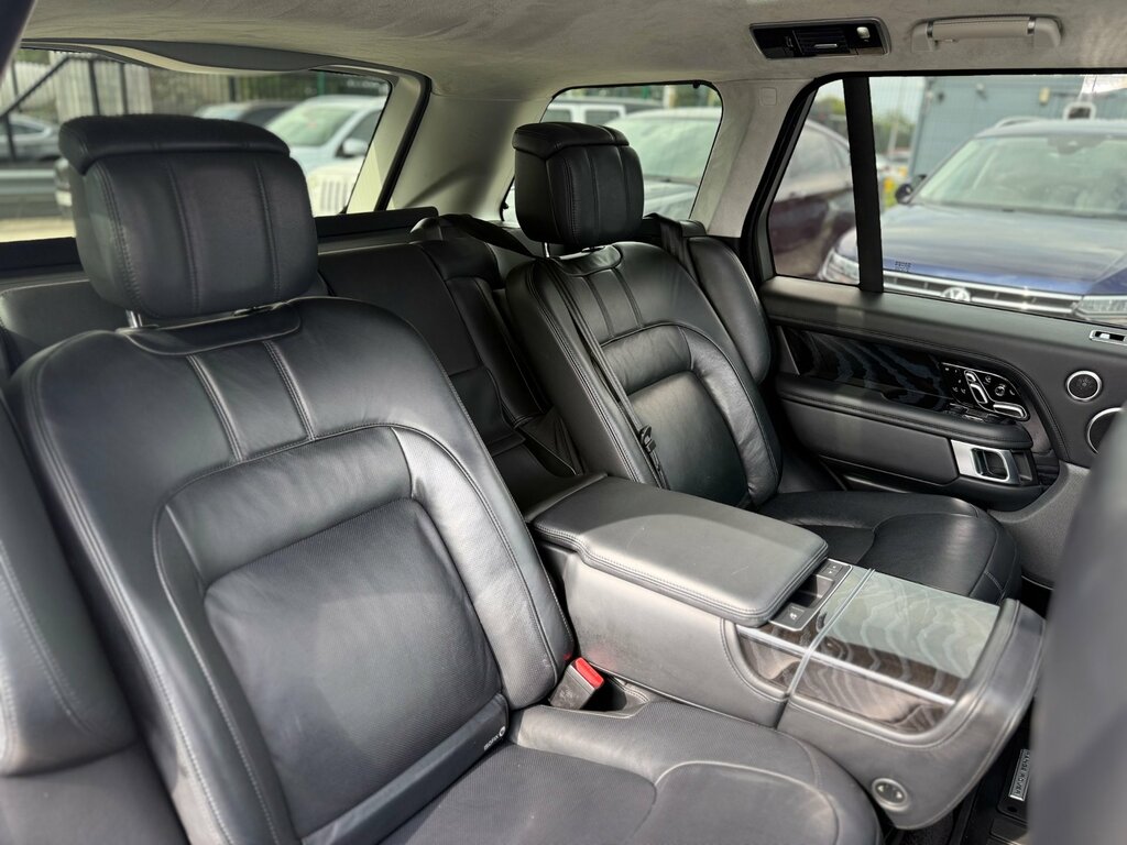 Land Rover Range Rover 2.0 R-dynamic Hse 238 Bhp Red #29