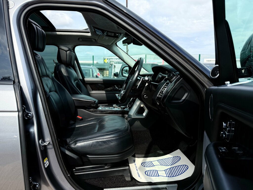 Land Rover Range Rover 2.0 R-dynamic Hse 238 Bhp Red #22