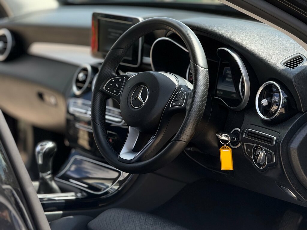 Mercedes-Benz C Class  White #17