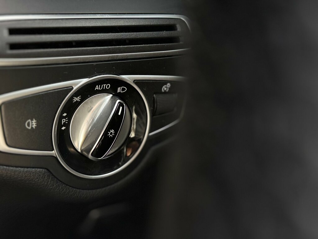 Mercedes-Benz C Class  White #52