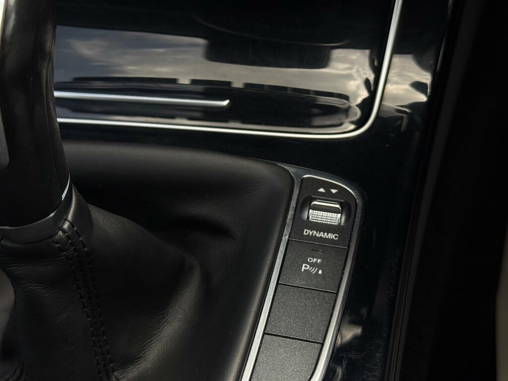Mercedes-Benz C Class  White #41