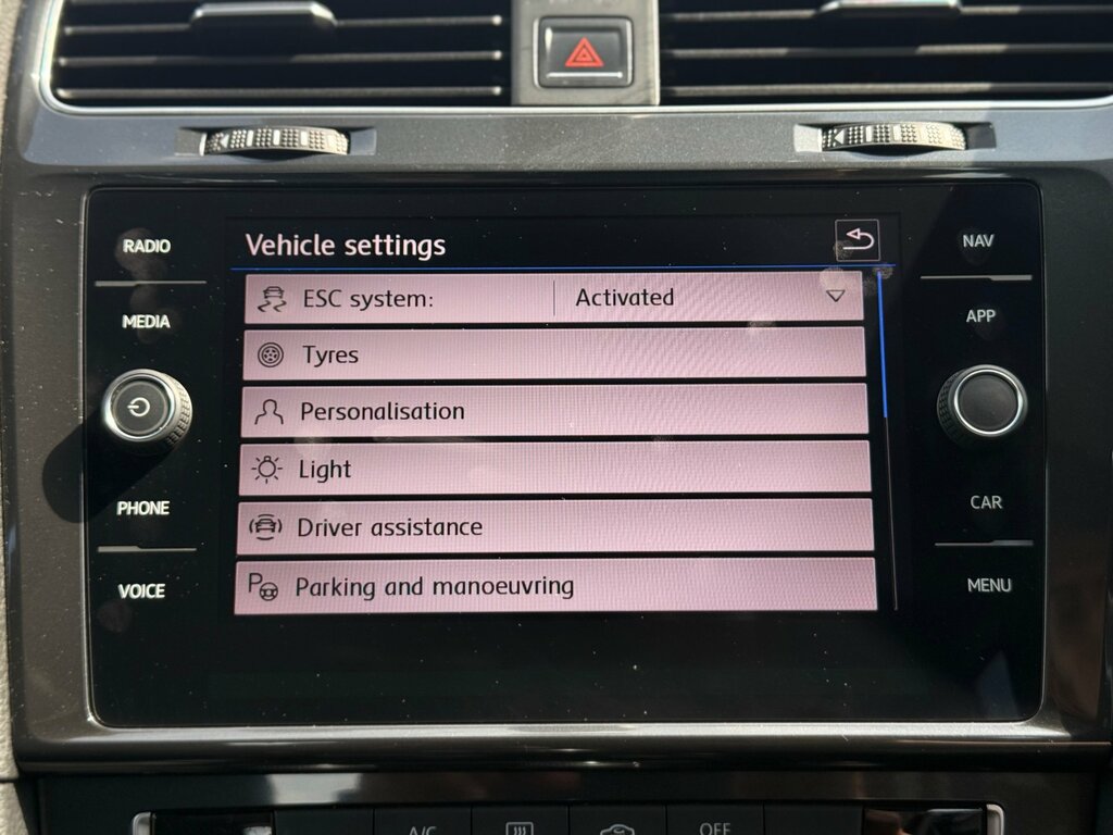 Volkswagen Golf Golf Se Nav Tdi Bluemotion Technology Black #42